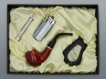 GIFT SET WITH WOODEN PIPES - BOX