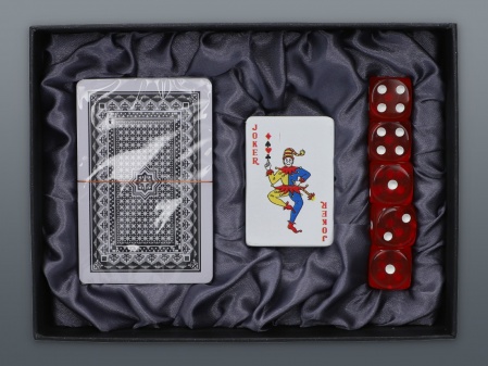JET LIGHTER, CARDS AND DICE IN GIFT SET