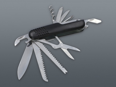 MULTIFUNCTIONAL AND SPRING POCKET KNIFE IN SET